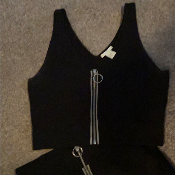 H&M set - only worn once! - Picture 3 of 4
